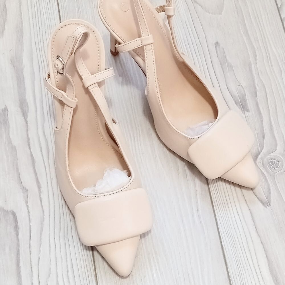 (10-4178) Women's Shoes Sz 7